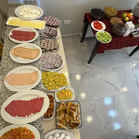 Sultana Premier * 伊斯坦布尔